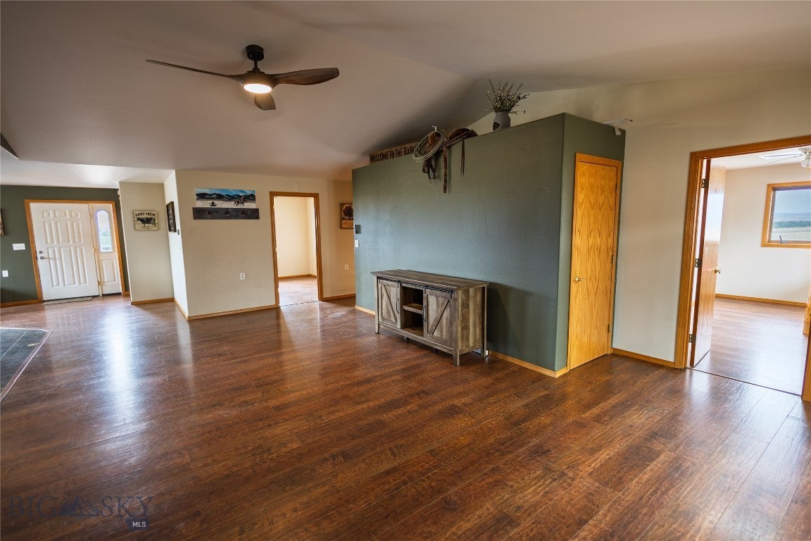 Boulder, Montana, 59632, United States, 5 Bedrooms Bedrooms, ,3 BathroomsBathrooms,Residential,Active,1909637