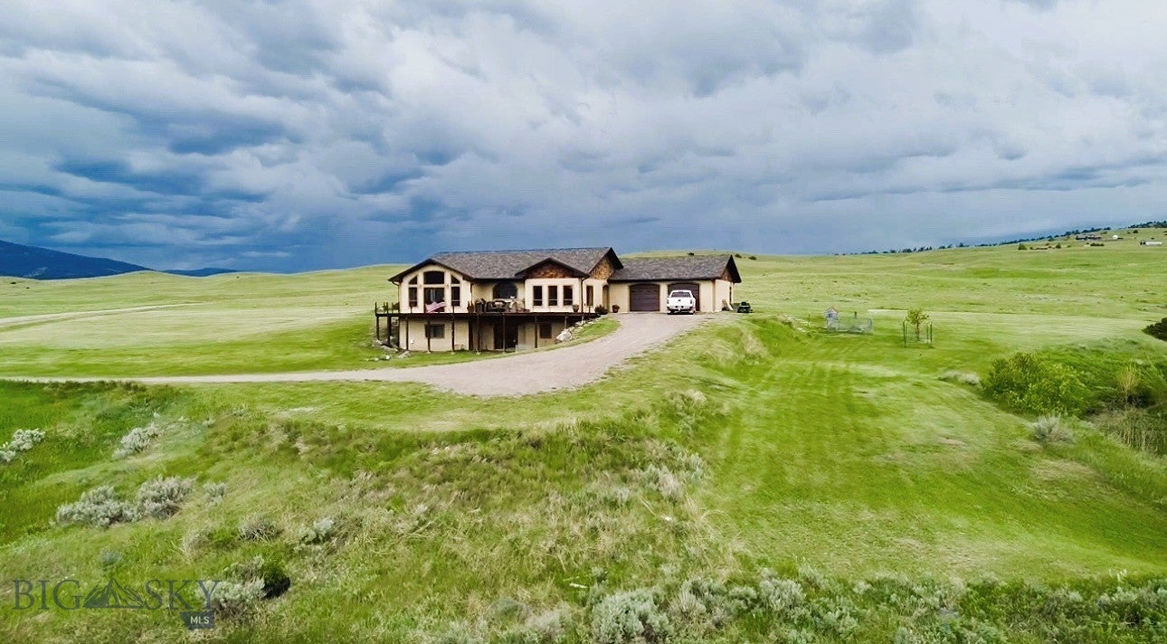 Livingston, Montana, 59047, United States, 4 Bedrooms Bedrooms, ,3 BathroomsBathrooms,Residential,Active,1942401