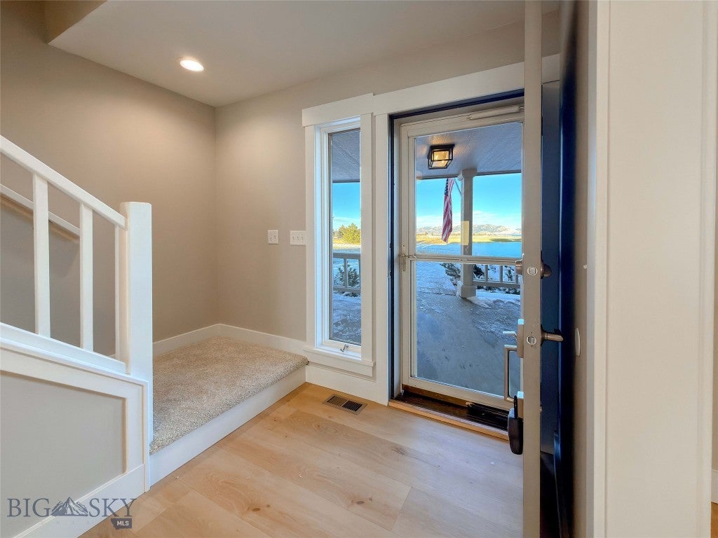 Bozeman, Montana, 59718, United States, 4 Bedrooms Bedrooms, ,5 BathroomsBathrooms,Residential,Active,2002618