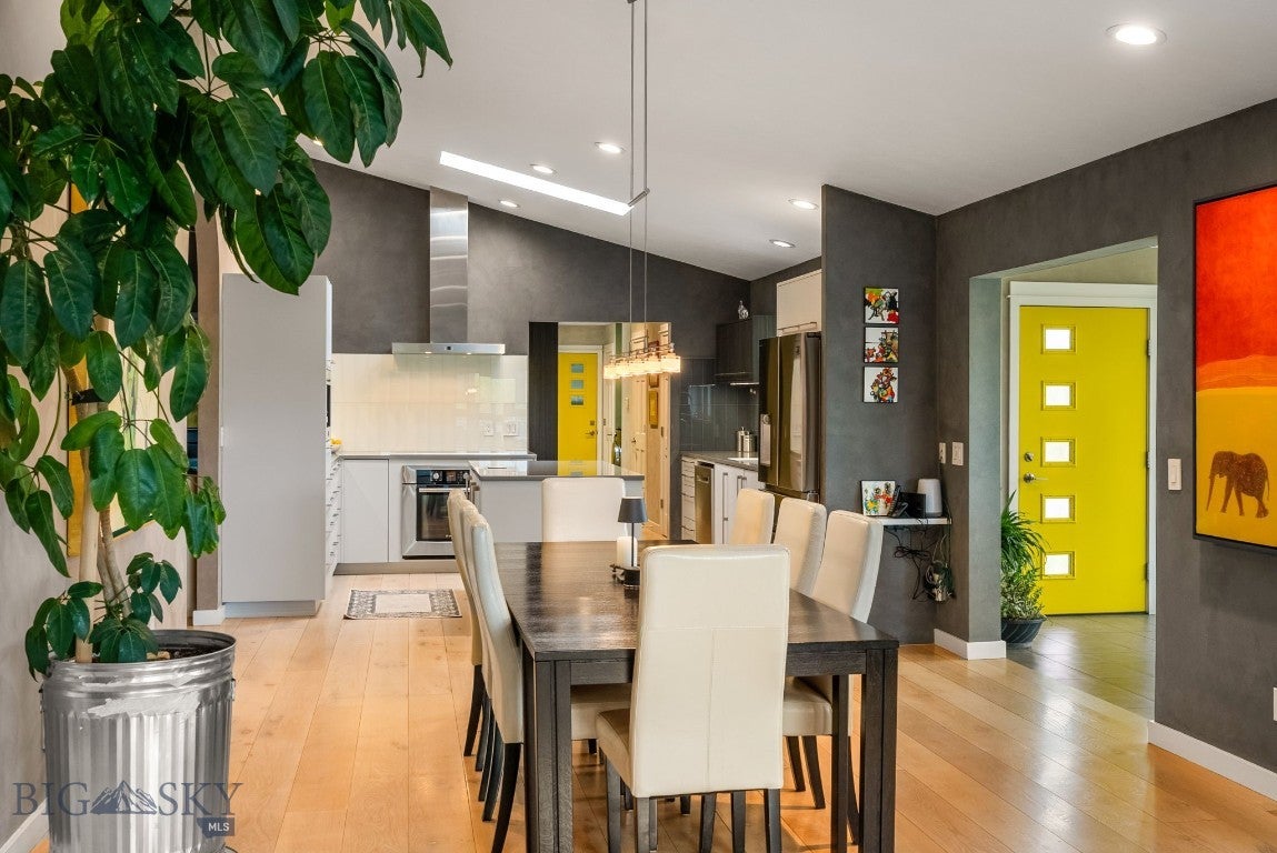 Bozeman, Montana, 59718, United States, 5 Bedrooms Bedrooms, ,5 BathroomsBathrooms,Residential,Active,1959513