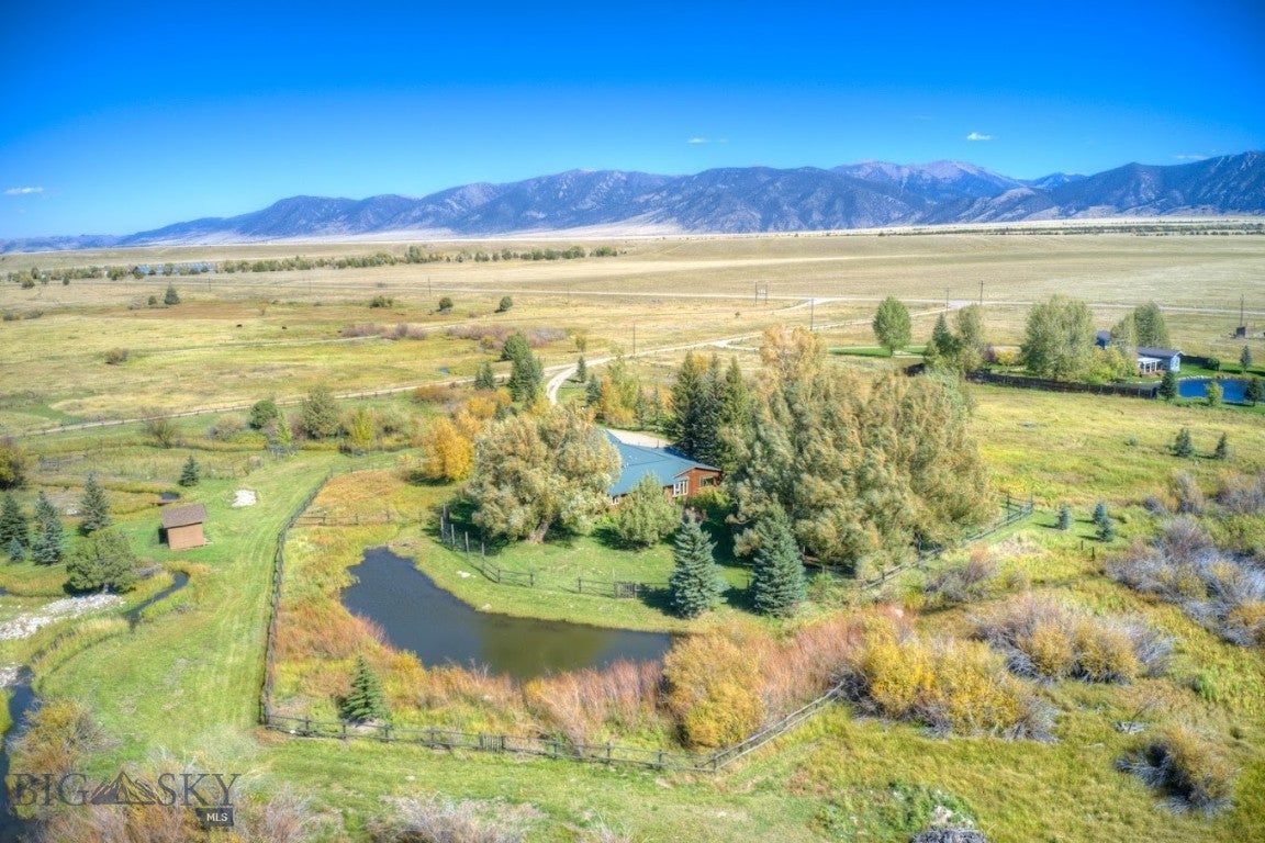 Ennis, Montana, 59729, United States, 4 Bedrooms Bedrooms, ,2 BathroomsBathrooms,Residential,Active,1849550