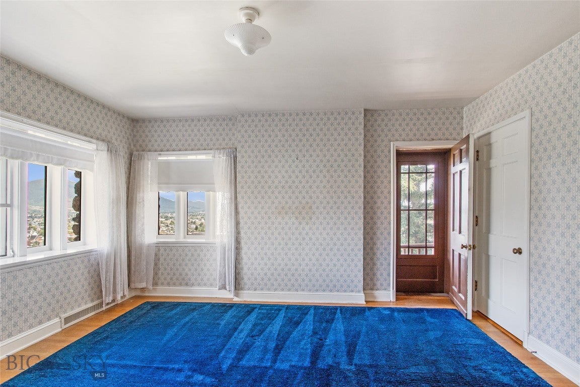 Butte, Montana, 59701, United States, 5 Bedrooms Bedrooms, ,3 BathroomsBathrooms,Residential,Active,1909636