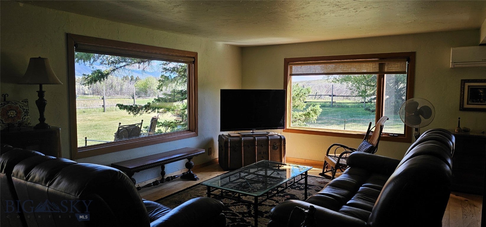 Ennis, Montana, 59729, United States, 4 Bedrooms Bedrooms, ,2 BathroomsBathrooms,Residential,Active,1849550