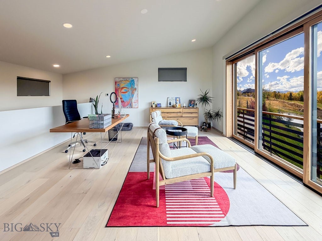 Bozeman, Montana, 59718, United States, 5 Bedrooms Bedrooms, ,5 BathroomsBathrooms,Residential,Active,1959513