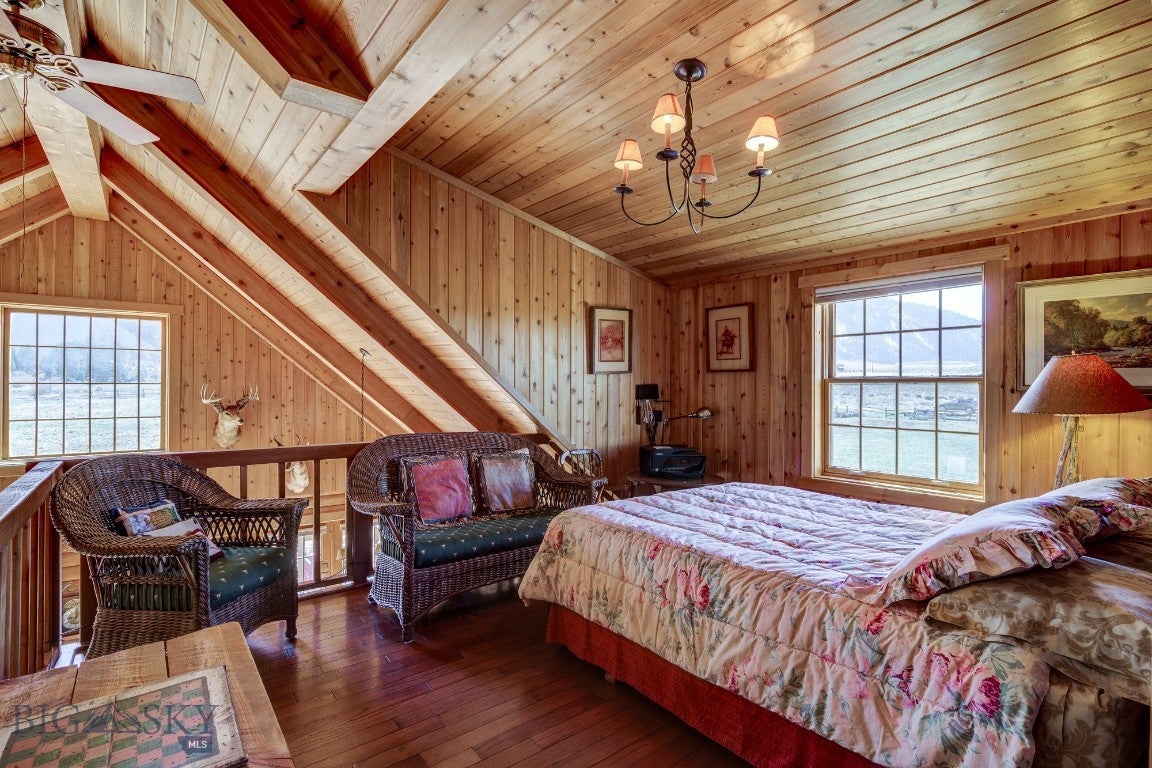 Cameron, Montana, 59720, United States, ,2 BathroomsBathrooms,Residential,Active,1769574