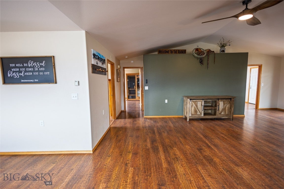 Boulder, Montana, 59632, United States, 5 Bedrooms Bedrooms, ,3 BathroomsBathrooms,Residential,Active,1909637