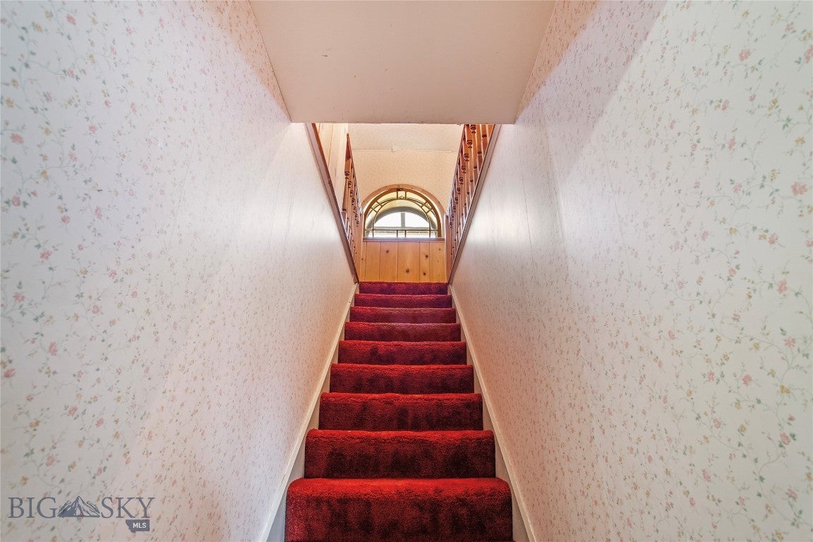 Butte, Montana, 59701, United States, 5 Bedrooms Bedrooms, ,3 BathroomsBathrooms,Residential,Active,1909636