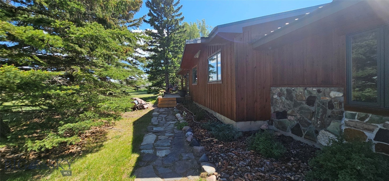 Ennis, Montana, 59729, United States, 4 Bedrooms Bedrooms, ,2 BathroomsBathrooms,Residential,Active,1849550