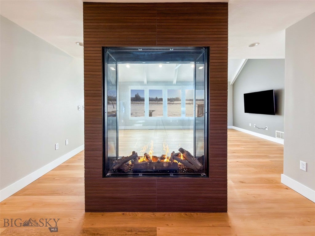 Bozeman, Montana, 59718, United States, 4 Bedrooms Bedrooms, ,5 BathroomsBathrooms,Residential,Active,2002618