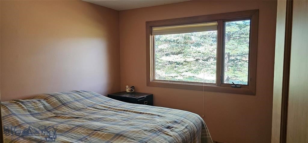 Ennis, Montana, 59729, United States, 4 Bedrooms Bedrooms, ,2 BathroomsBathrooms,Residential,Active,2013181