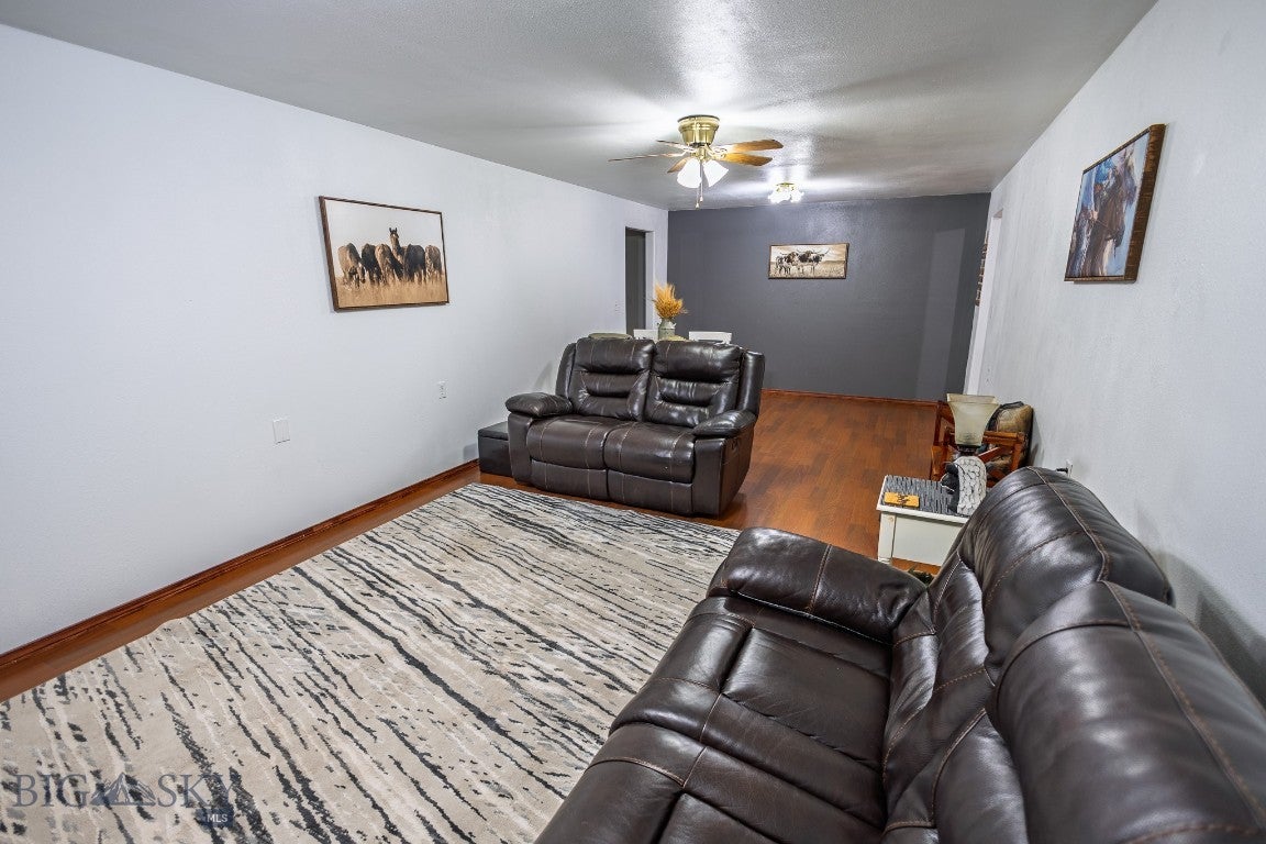 Boulder, Montana, 59632, United States, 5 Bedrooms Bedrooms, ,3 BathroomsBathrooms,Residential,Active,1909637