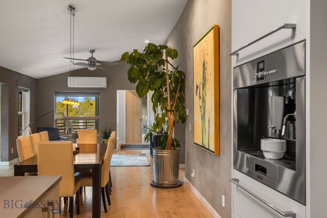 Bozeman, Montana, 59718, United States, 5 Bedrooms Bedrooms, ,5 BathroomsBathrooms,Residential,Active,1959513