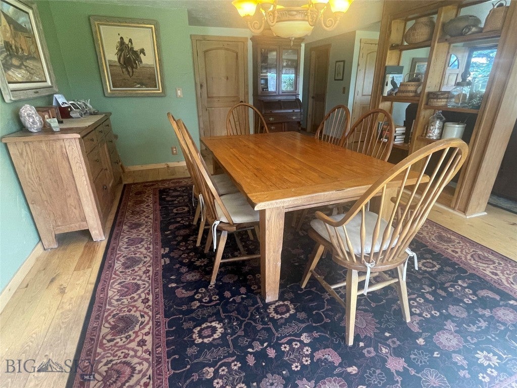 Ennis, Montana, 59729, United States, 4 Bedrooms Bedrooms, ,2 BathroomsBathrooms,Residential,Active,1849550