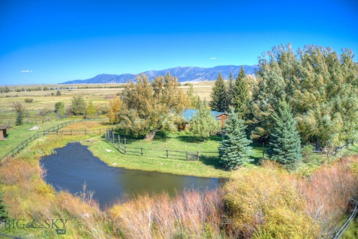Ennis, Montana, 59729, United States, 4 Bedrooms Bedrooms, ,2 BathroomsBathrooms,Residential,Active,1849550