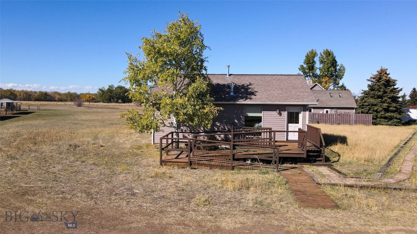 Bozeman, Montana, 59718, United States, 4 Bedrooms Bedrooms, ,5 BathroomsBathrooms,Residential,Active,2002618