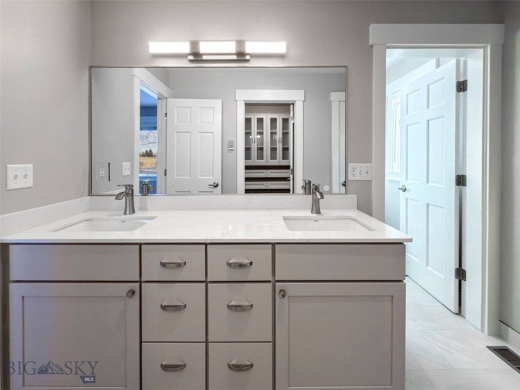 Bozeman, Montana, 59718, United States, 4 Bedrooms Bedrooms, ,5 BathroomsBathrooms,Residential,Active,2002618