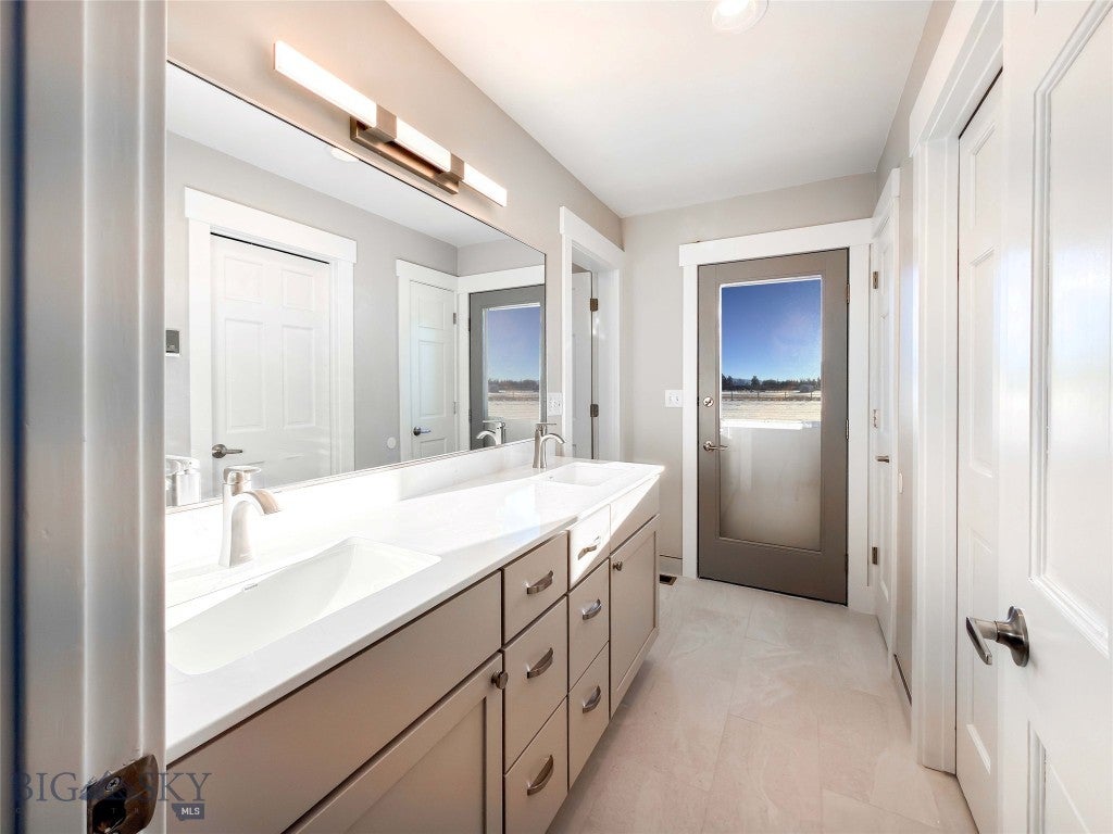 Bozeman, Montana, 59718, United States, 4 Bedrooms Bedrooms, ,5 BathroomsBathrooms,Residential,Active,2002618