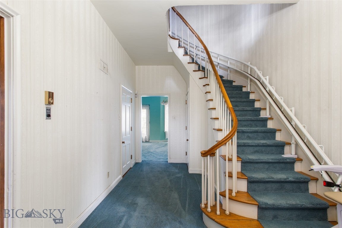 Butte, Montana, 59701, United States, 5 Bedrooms Bedrooms, ,3 BathroomsBathrooms,Residential,Active,1909636