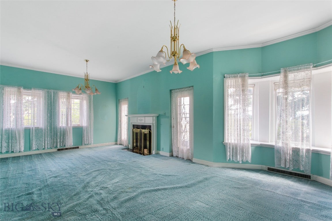 Butte, Montana, 59701, United States, 5 Bedrooms Bedrooms, ,3 BathroomsBathrooms,Residential,Active,1909636