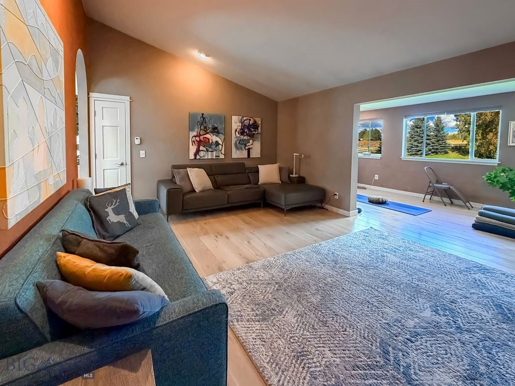 Bozeman, Montana, 59718, United States, 5 Bedrooms Bedrooms, ,5 BathroomsBathrooms,Residential,Active,1959513