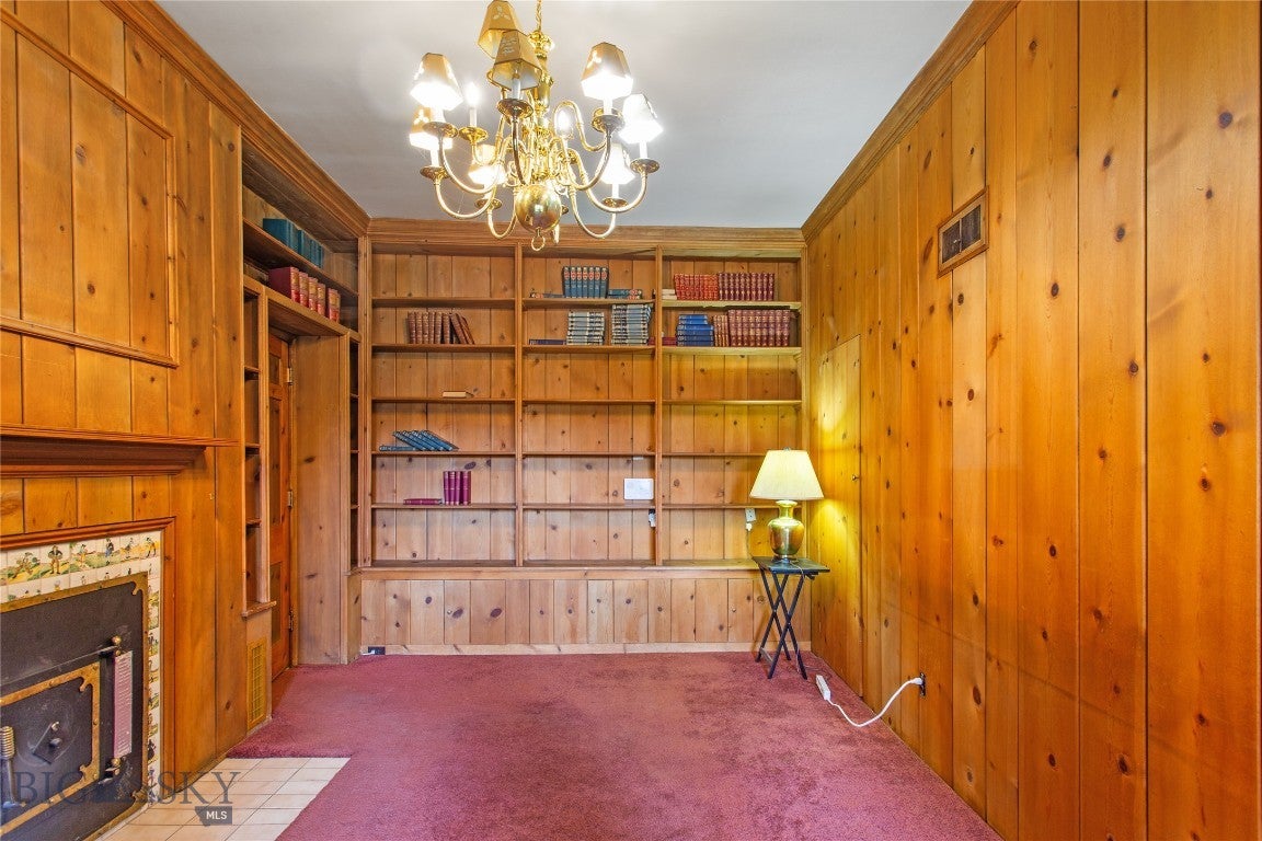 Butte, Montana, 59701, United States, 5 Bedrooms Bedrooms, ,3 BathroomsBathrooms,Residential,Active,1909636