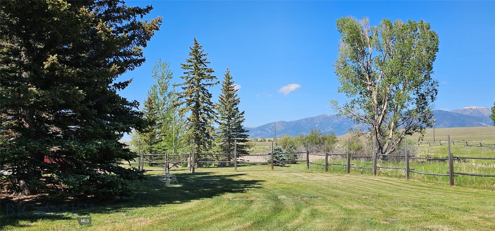 Ennis, Montana, 59729, United States, 4 Bedrooms Bedrooms, ,2 BathroomsBathrooms,Residential,Active,1849550