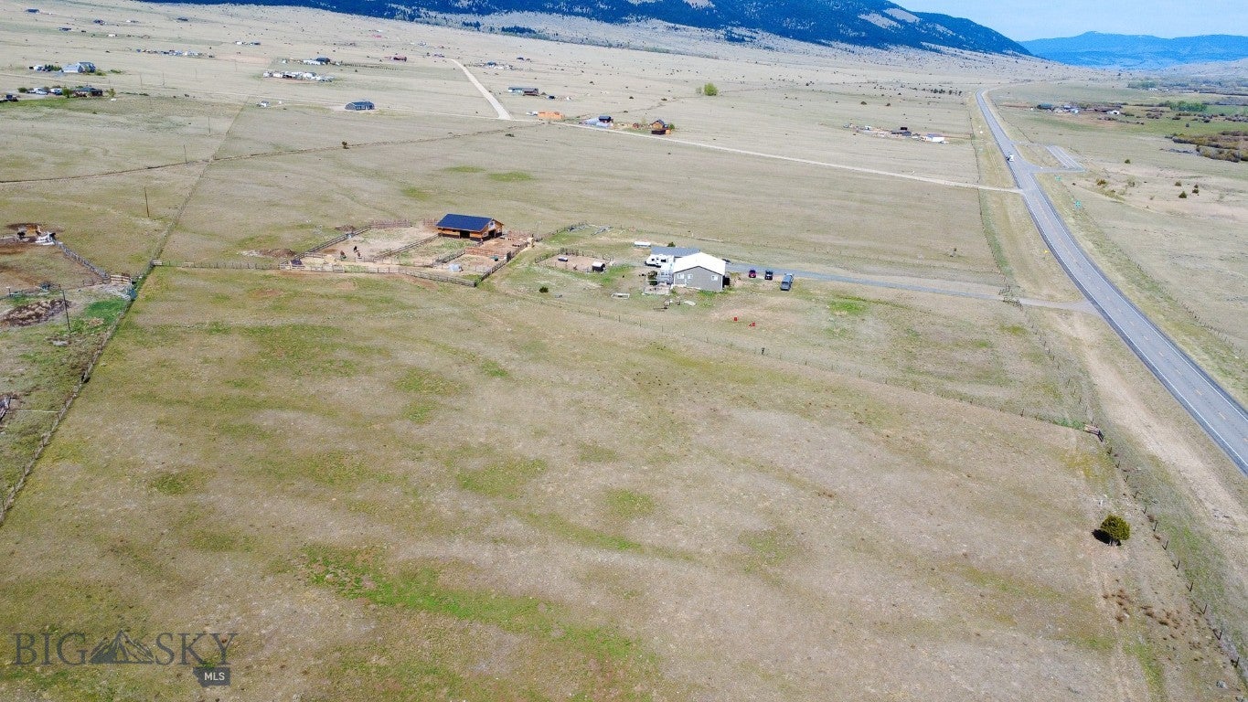 Boulder, Montana, 59632, United States, 5 Bedrooms Bedrooms, ,3 BathroomsBathrooms,Residential,Active,1909637