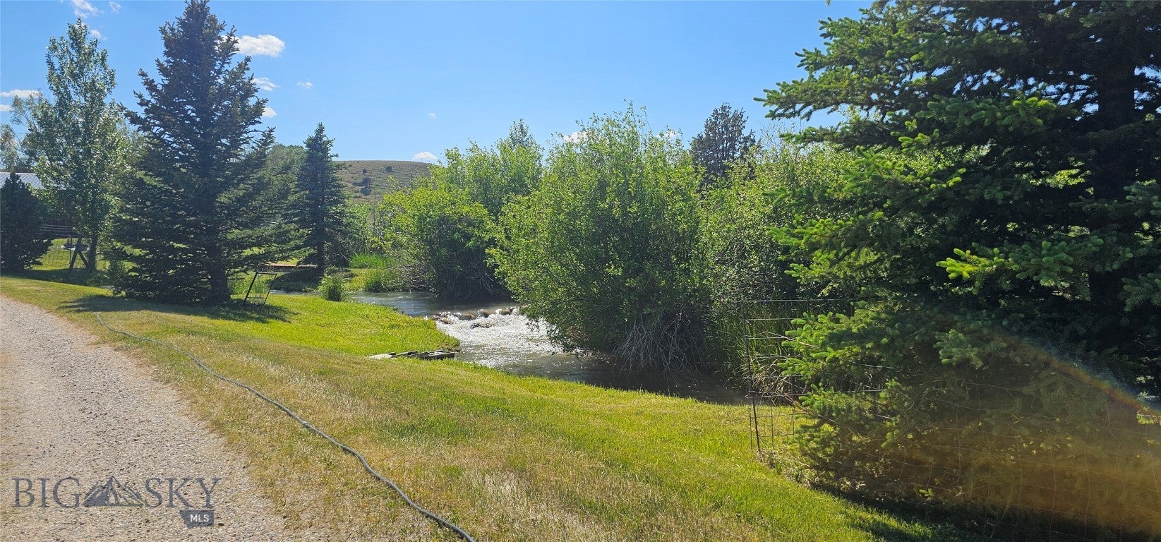 Ennis, Montana, 59729, United States, 4 Bedrooms Bedrooms, ,2 BathroomsBathrooms,Residential,Active,1849550