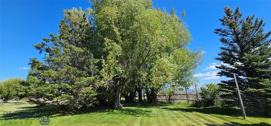 Ennis, Montana, 59729, United States, 4 Bedrooms Bedrooms, ,2 BathroomsBathrooms,Residential,Active,2013181