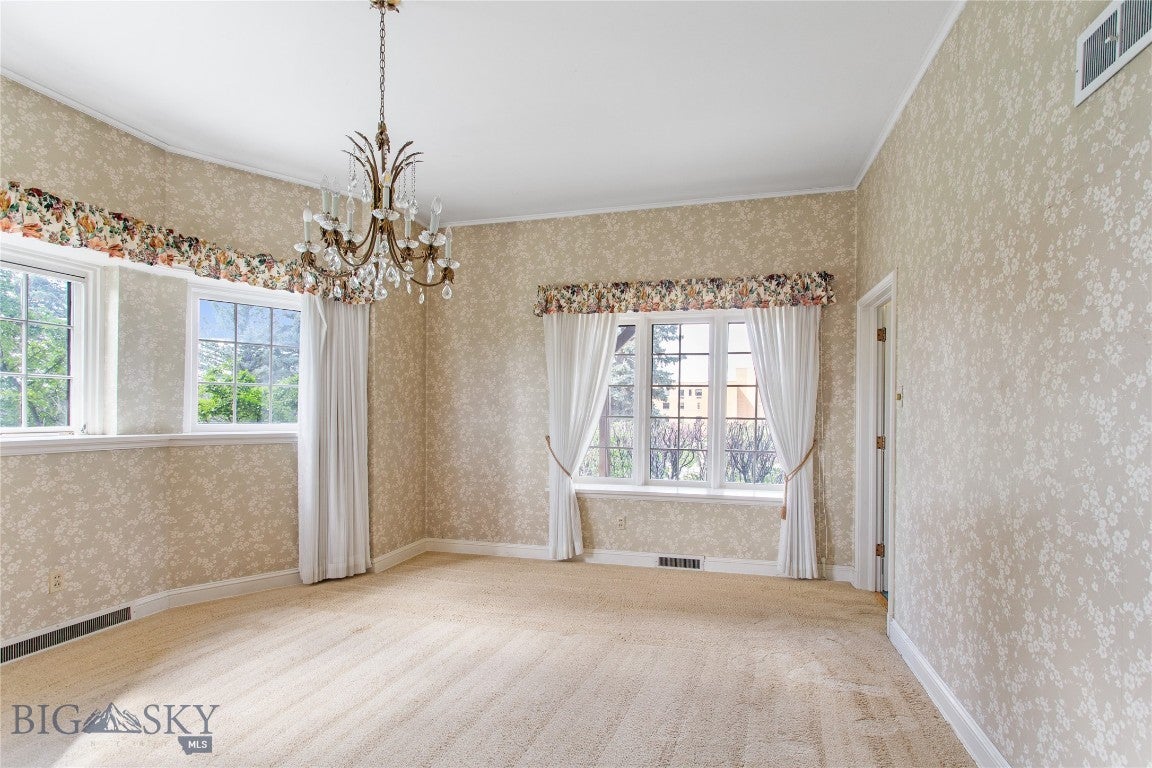 Butte, Montana, 59701, United States, 5 Bedrooms Bedrooms, ,3 BathroomsBathrooms,Residential,Active,1909636