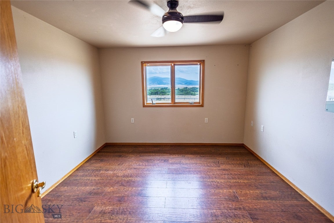 Boulder, Montana, 59632, United States, 5 Bedrooms Bedrooms, ,3 BathroomsBathrooms,Residential,Active,1909637