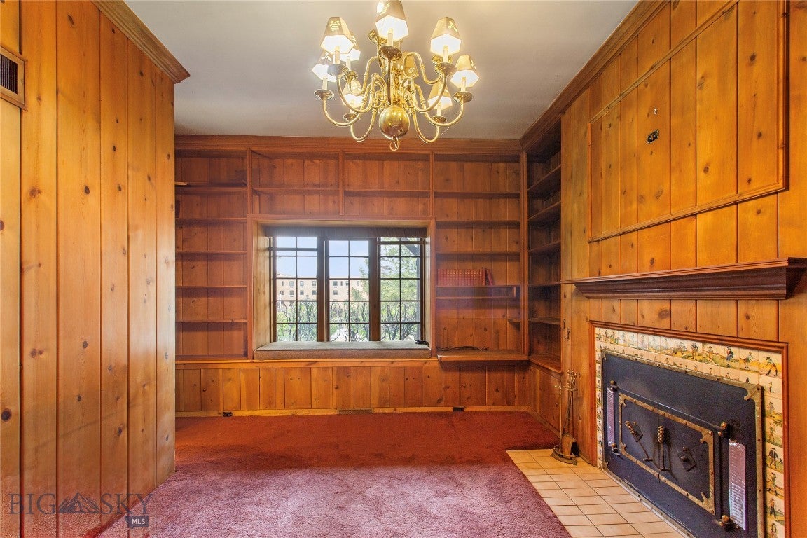 Butte, Montana, 59701, United States, 5 Bedrooms Bedrooms, ,3 BathroomsBathrooms,Residential,Active,1909636