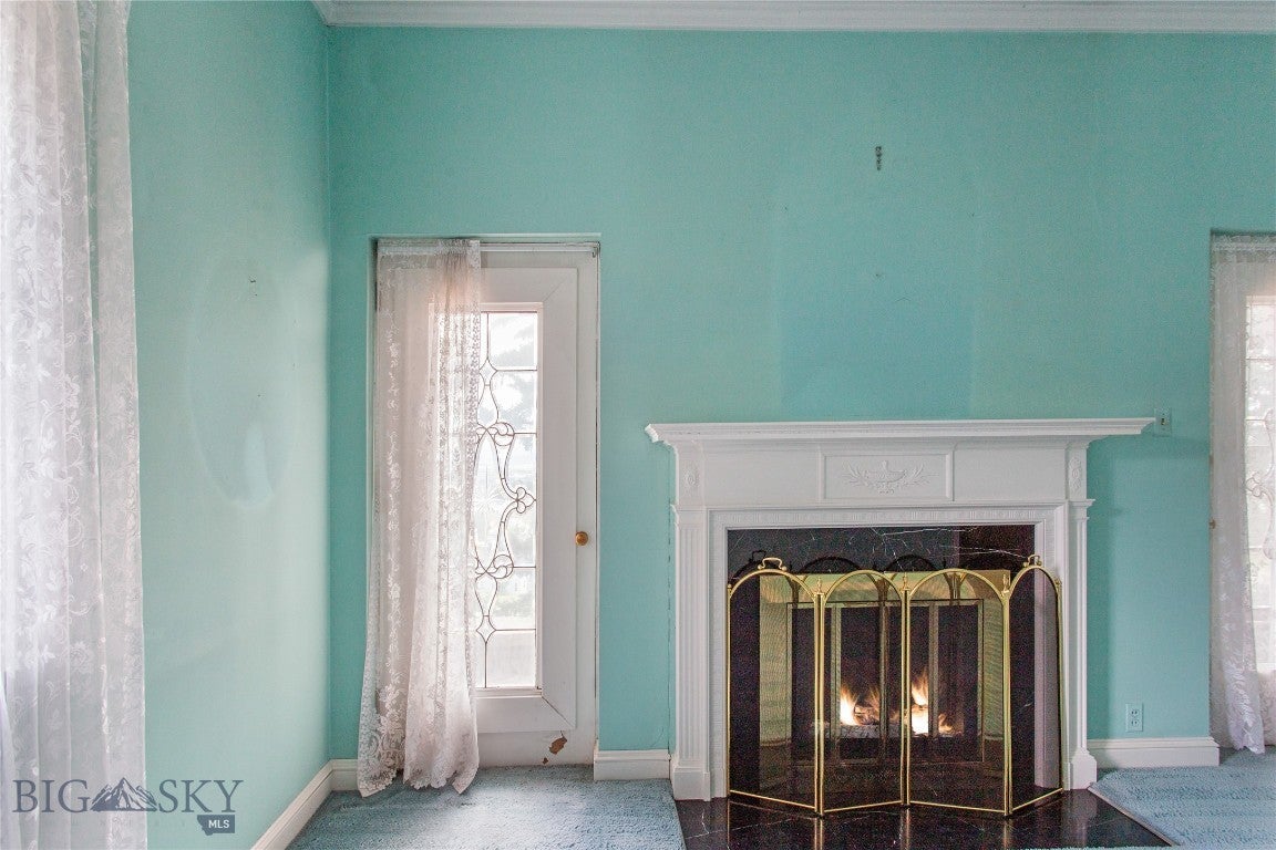 Butte, Montana, 59701, United States, 5 Bedrooms Bedrooms, ,3 BathroomsBathrooms,Residential,Active,1909636