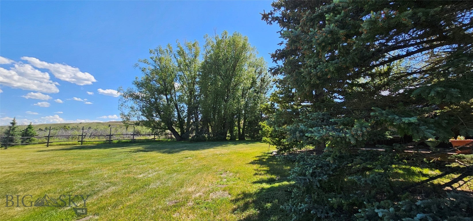 Ennis, Montana, 59729, United States, 4 Bedrooms Bedrooms, ,2 BathroomsBathrooms,Residential,Active,1849550