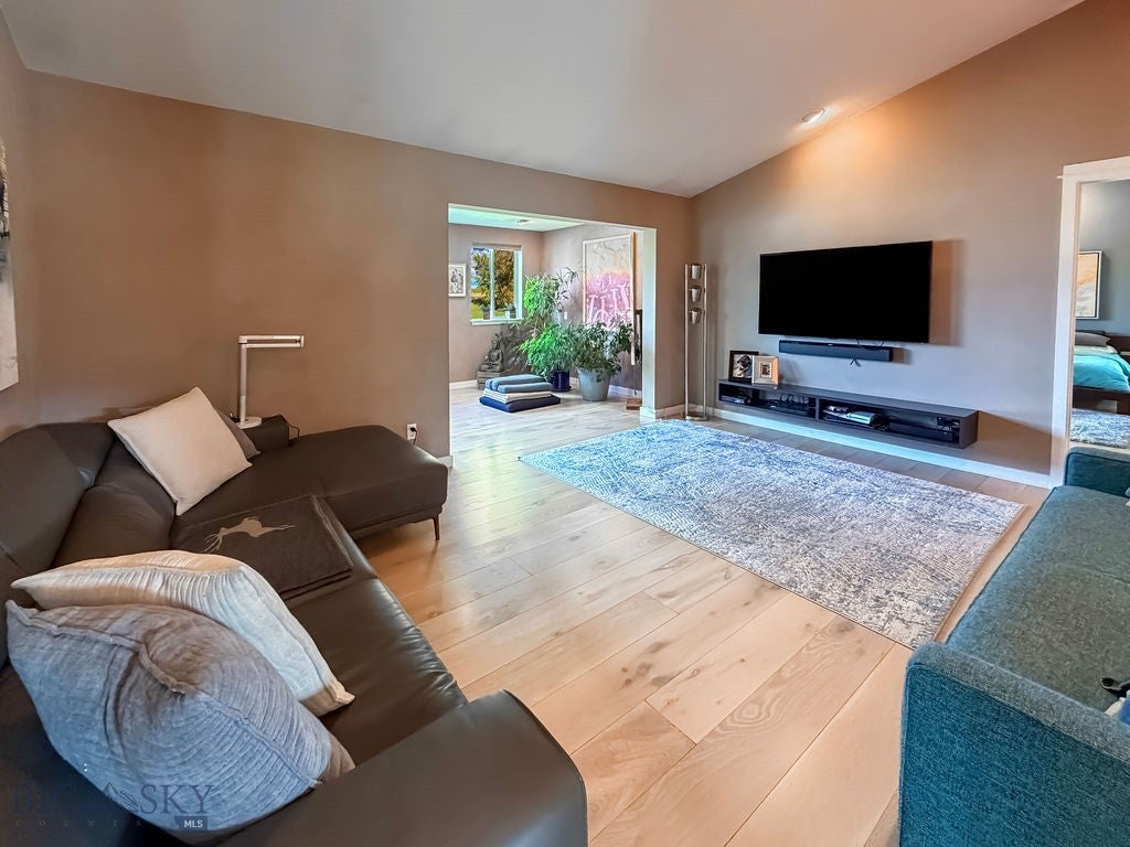 Bozeman, Montana, 59718, United States, 5 Bedrooms Bedrooms, ,5 BathroomsBathrooms,Residential,Active,1959513