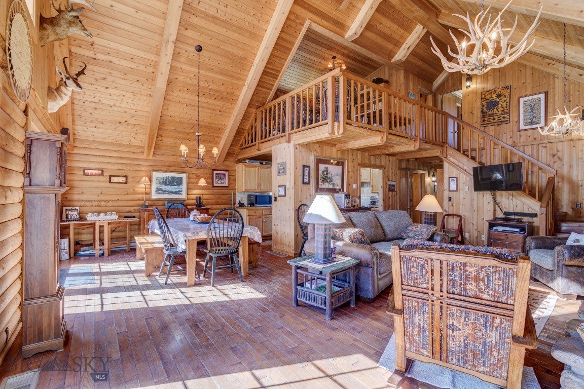 Cameron, Montana, 59720, United States, ,2 BathroomsBathrooms,Residential,Active,1769574