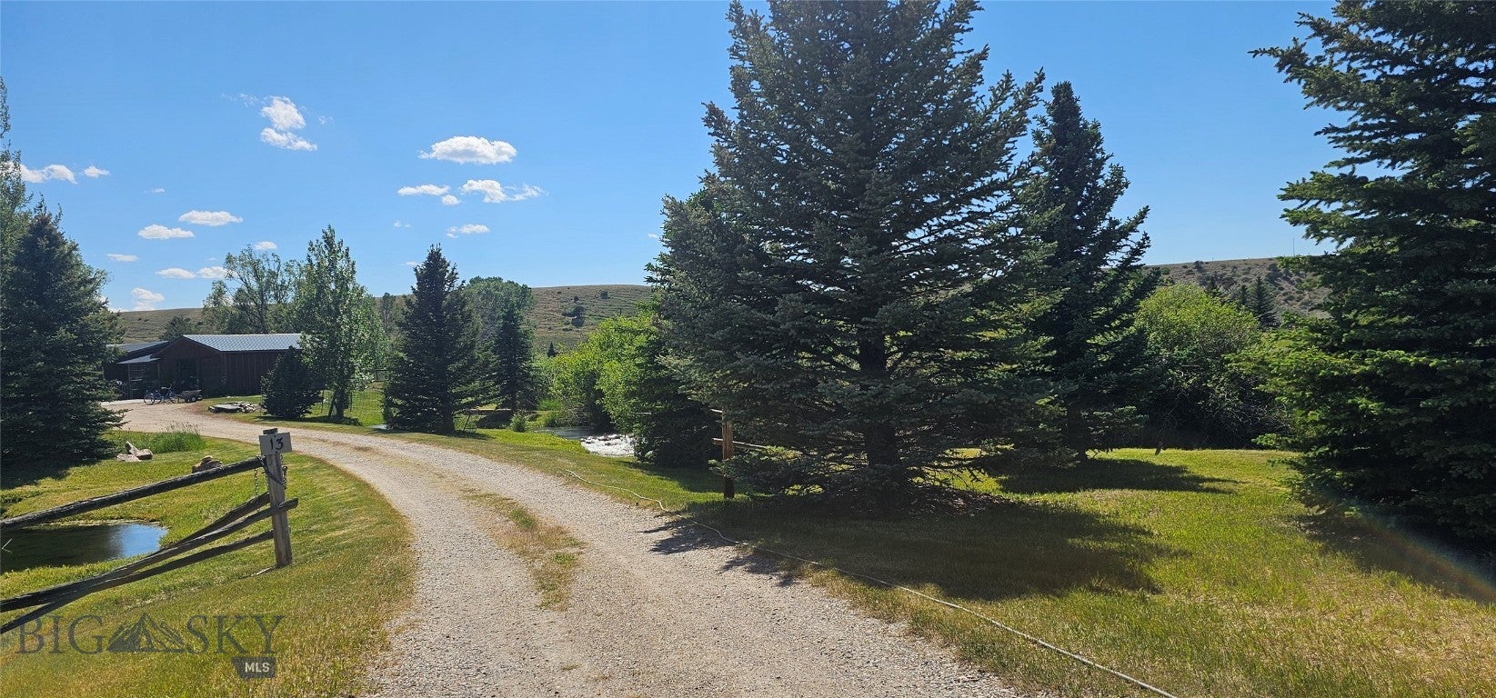 Ennis, Montana, 59729, United States, 4 Bedrooms Bedrooms, ,2 BathroomsBathrooms,Residential,Active,1849550