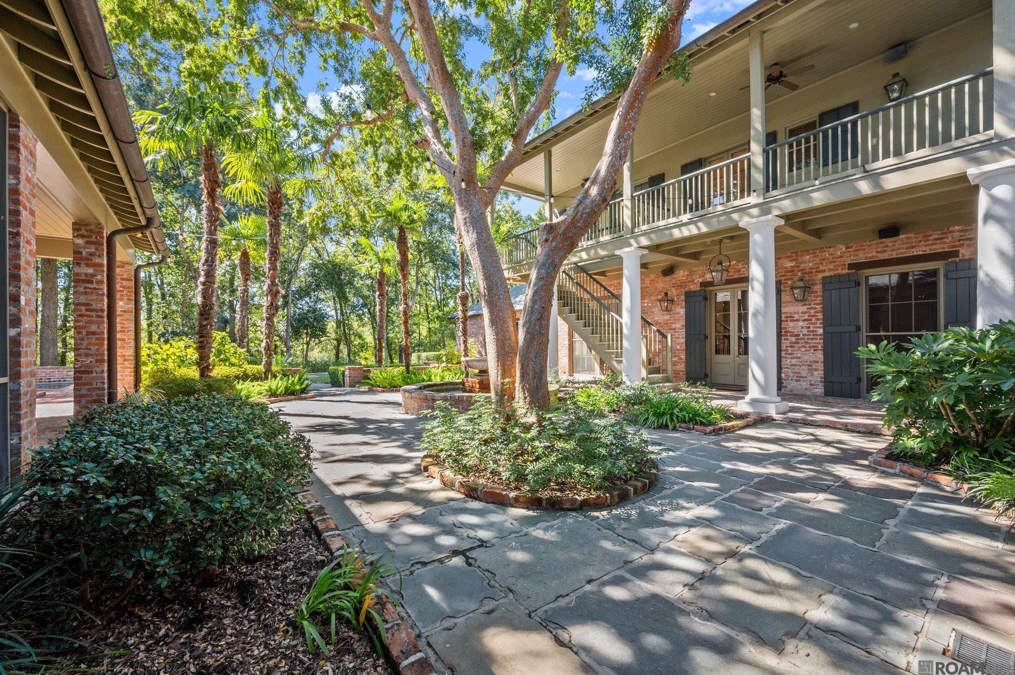 Baton Rouge, Louisiana, 70810, United States, ,5 BathroomsBathrooms,Residential,Active,1732390