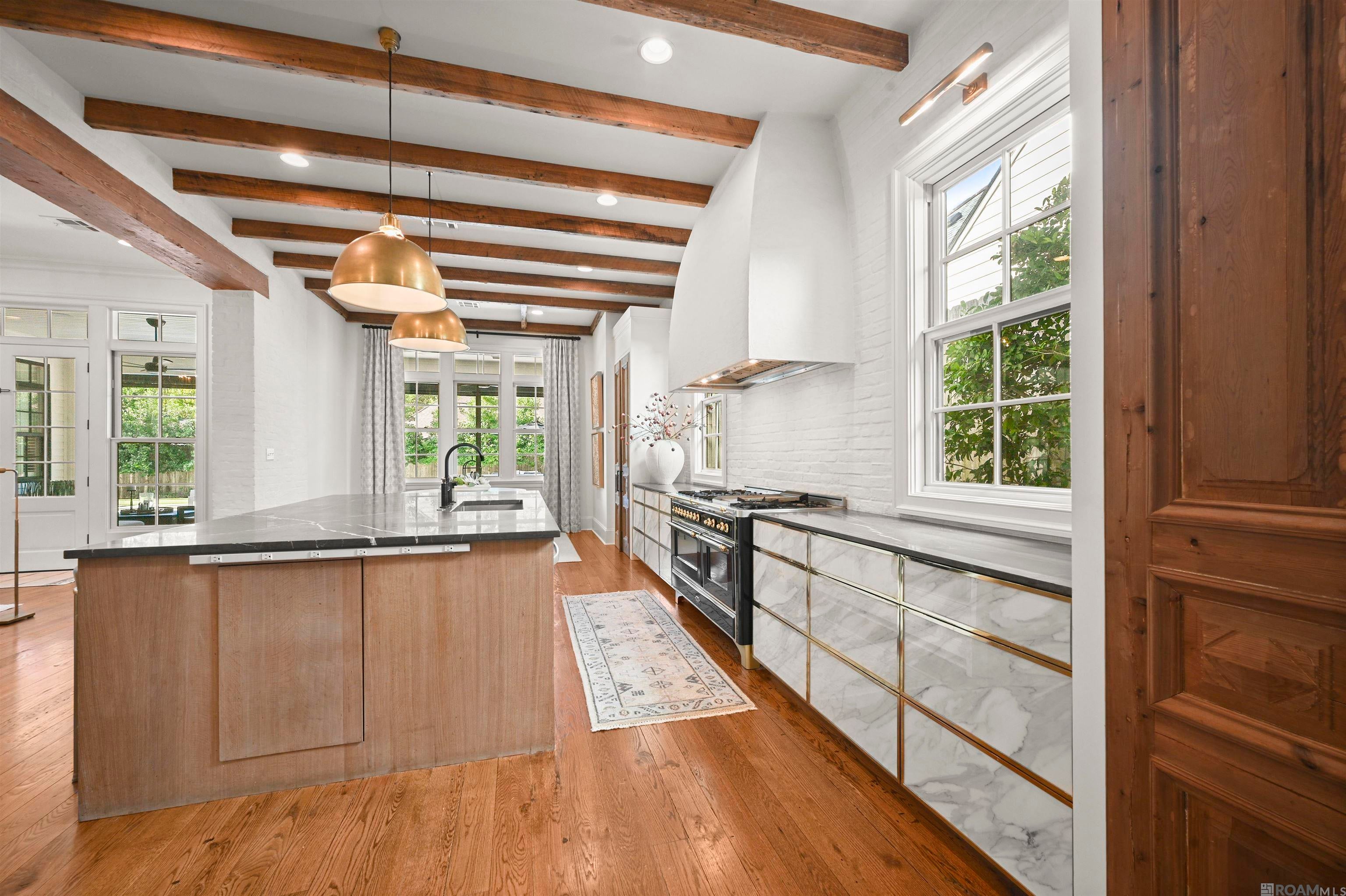 Baton Rouge, Louisiana, 70810, United States, 4 Bedrooms Bedrooms, ,4 BathroomsBathrooms,Residential,Active,1914789