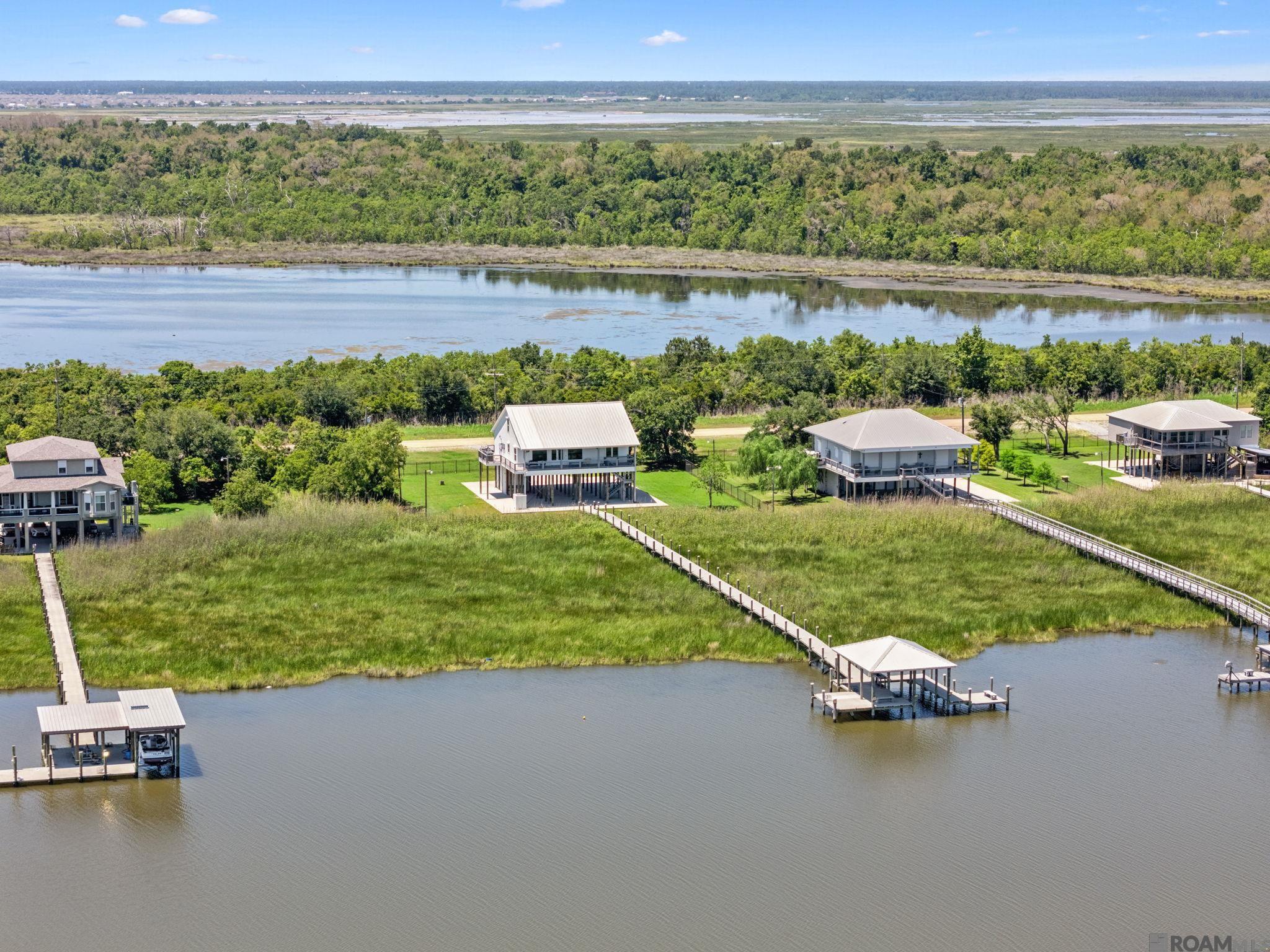 Slidell, Louisiana, 70461, United States, 5 Bedrooms Bedrooms, ,6 BathroomsBathrooms,Residential,Active,1963413