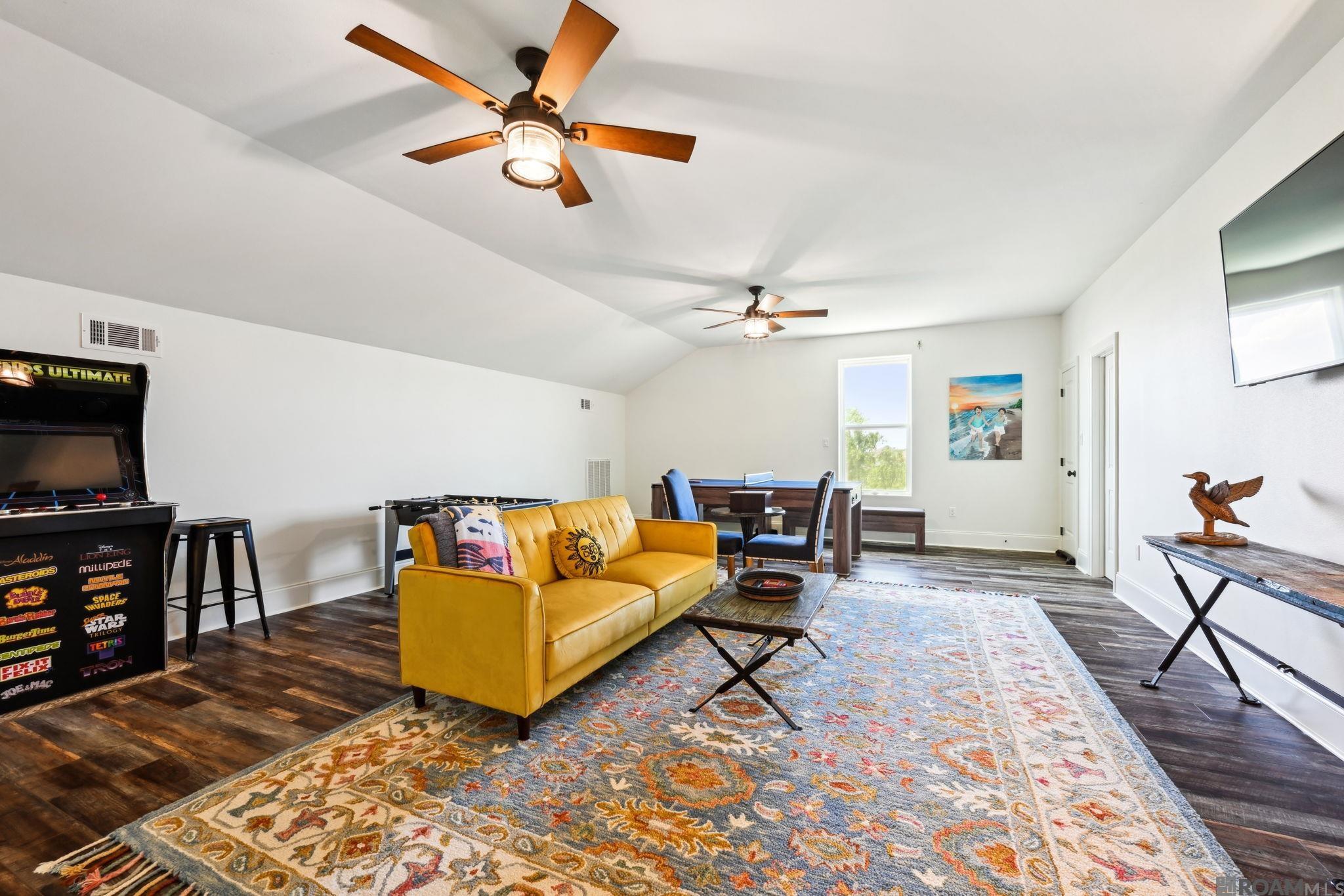 Slidell, Louisiana, 70461, United States, 5 Bedrooms Bedrooms, ,6 BathroomsBathrooms,Residential,Active,1963413