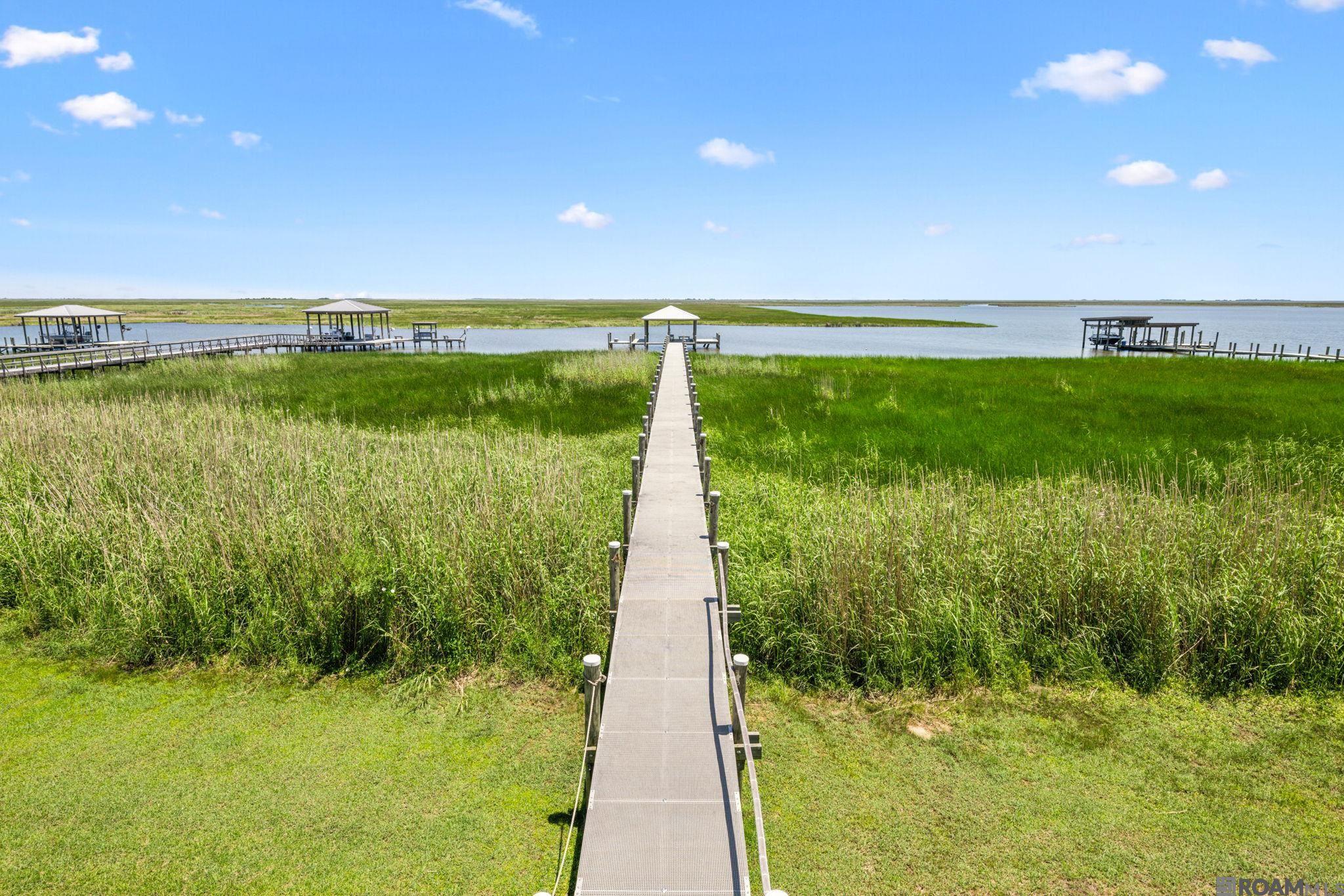 Slidell, Louisiana, 70461, United States, 5 Bedrooms Bedrooms, ,6 BathroomsBathrooms,Residential,Active,1963413