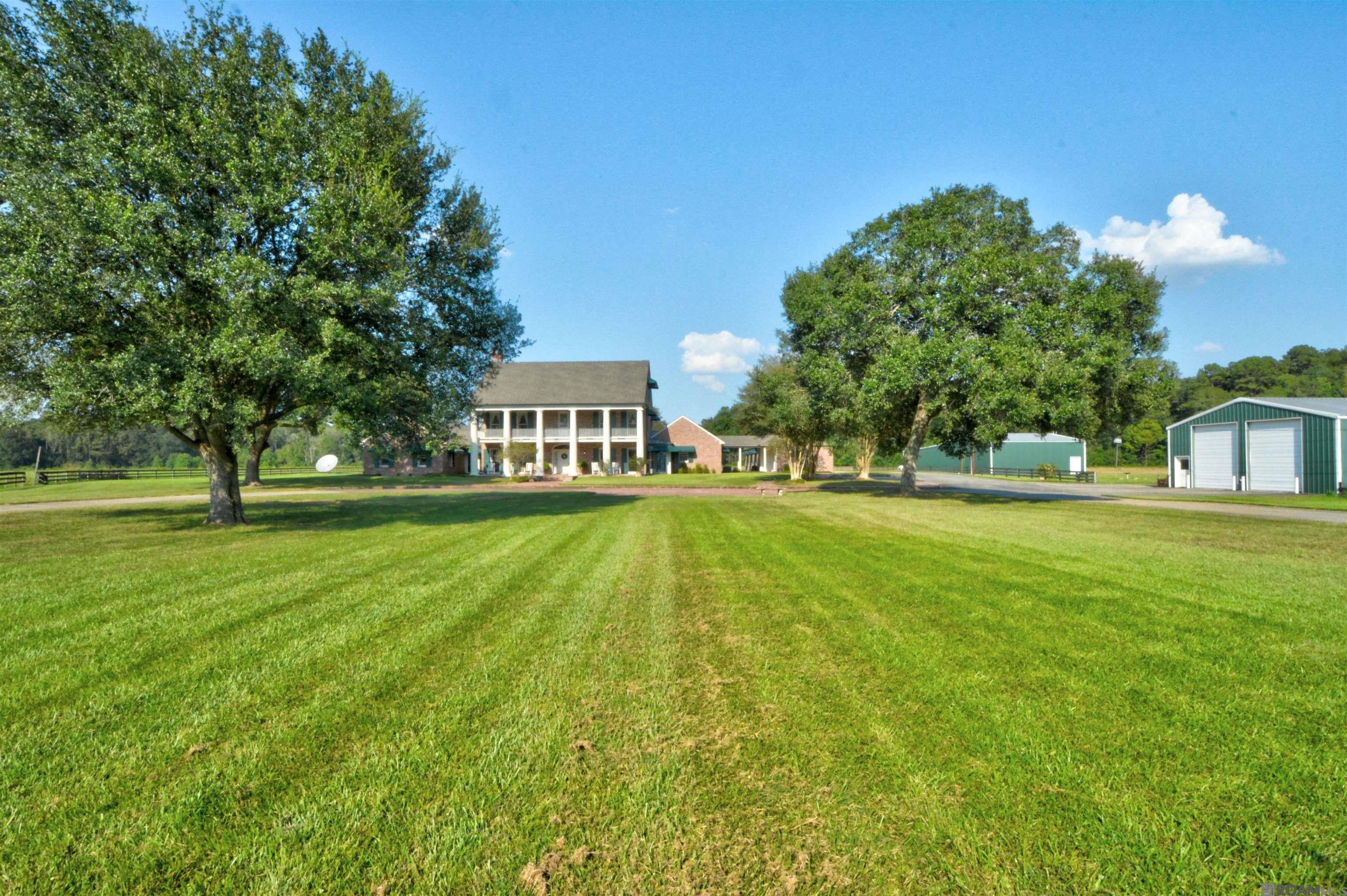 Central, Louisiana, 70770, United States, 5 Bedrooms Bedrooms, ,7 BathroomsBathrooms,Residential,Active,1952043