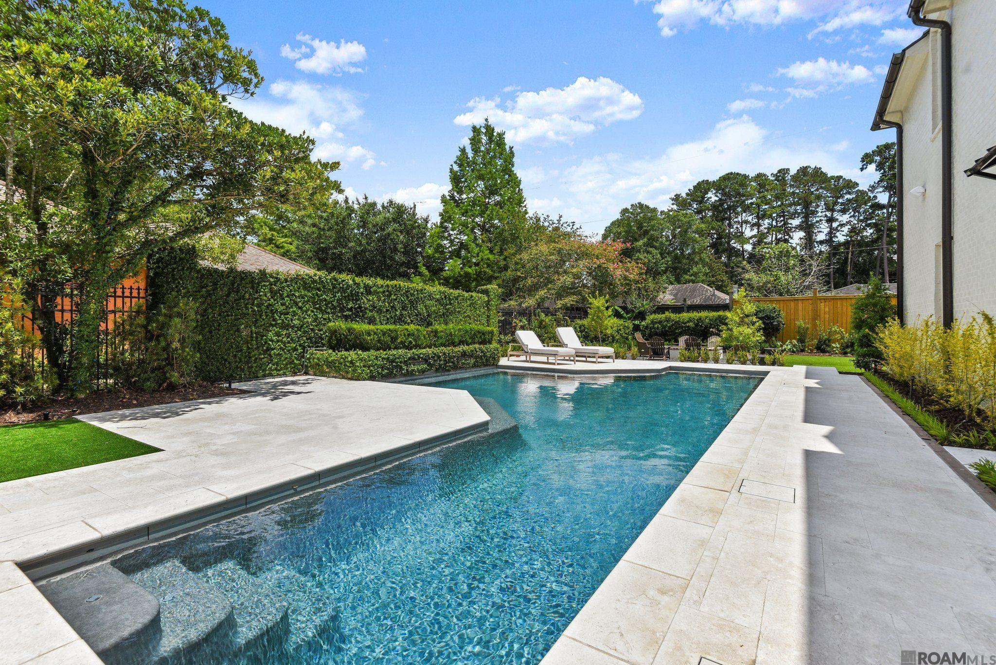 Baton Rouge, Louisiana, 70808, United States, 5 Bedrooms Bedrooms, ,5 BathroomsBathrooms,Residential,Active,2014598