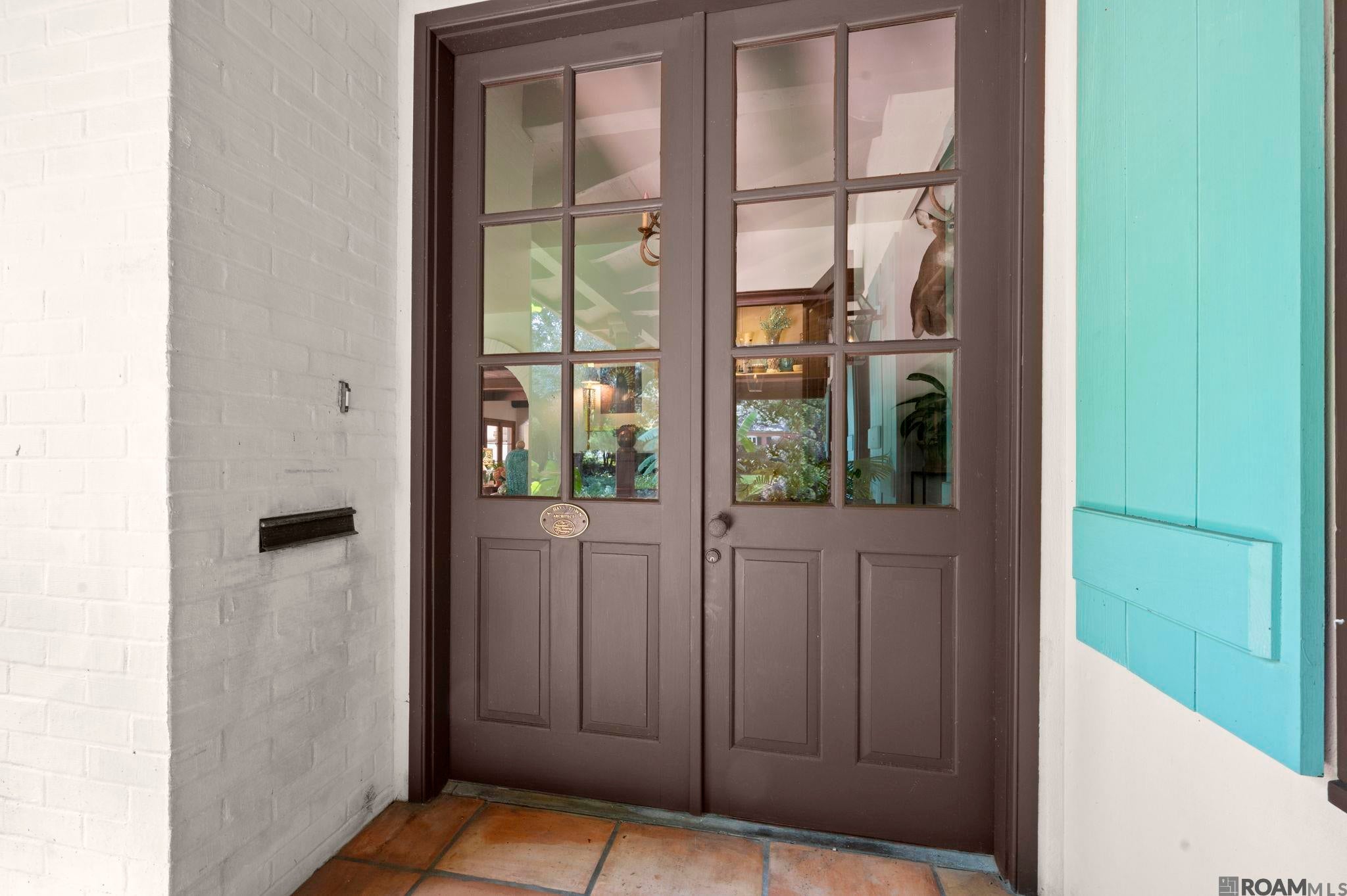 Baton Rouge, Louisiana, 70808, United States, 4 Bedrooms Bedrooms, ,5 BathroomsBathrooms,Residential,Active,1945865