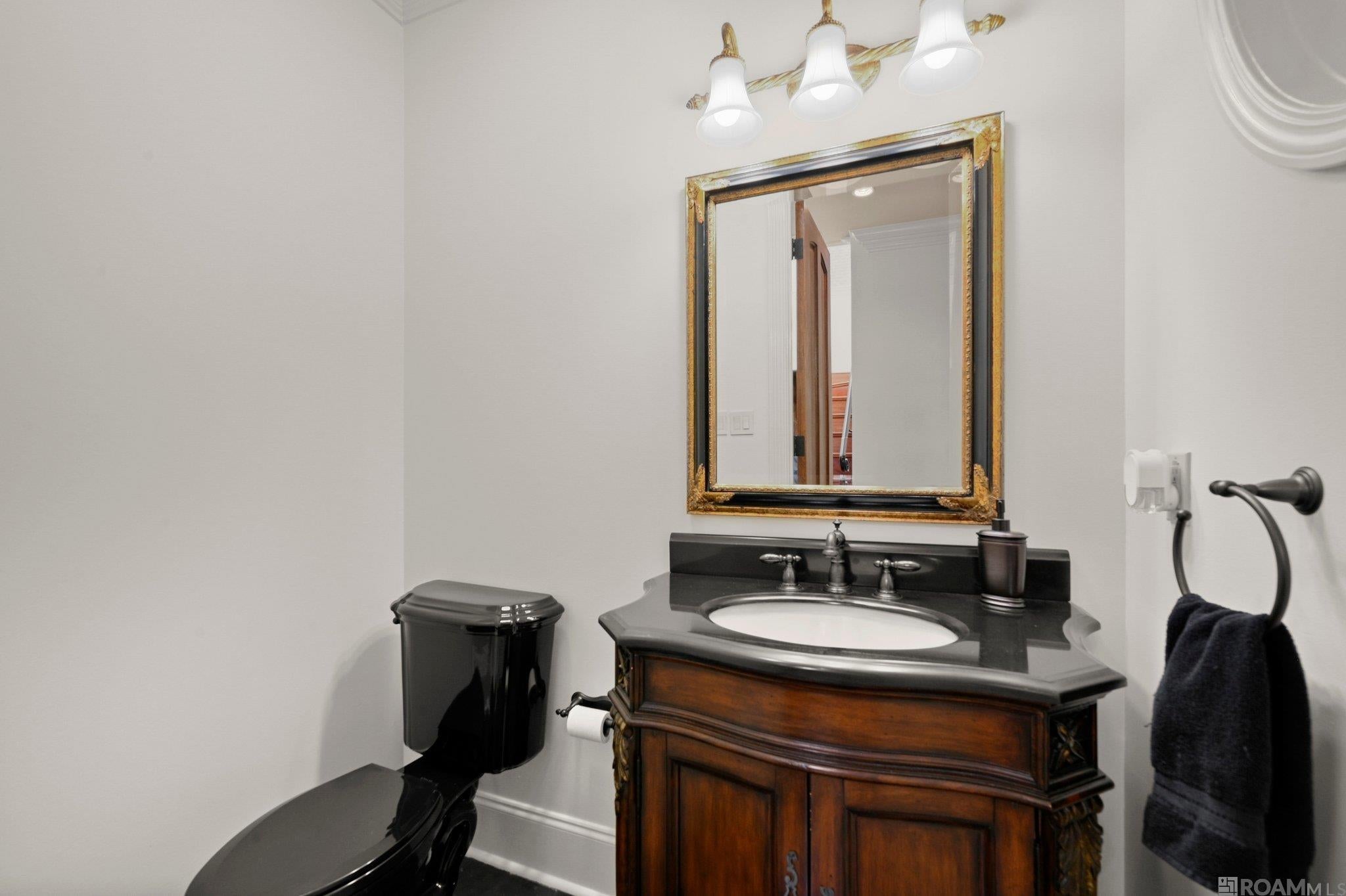 Baton Rouge, Louisiana, 70809, United States, ,5 BathroomsBathrooms,Residential,Active,1852704