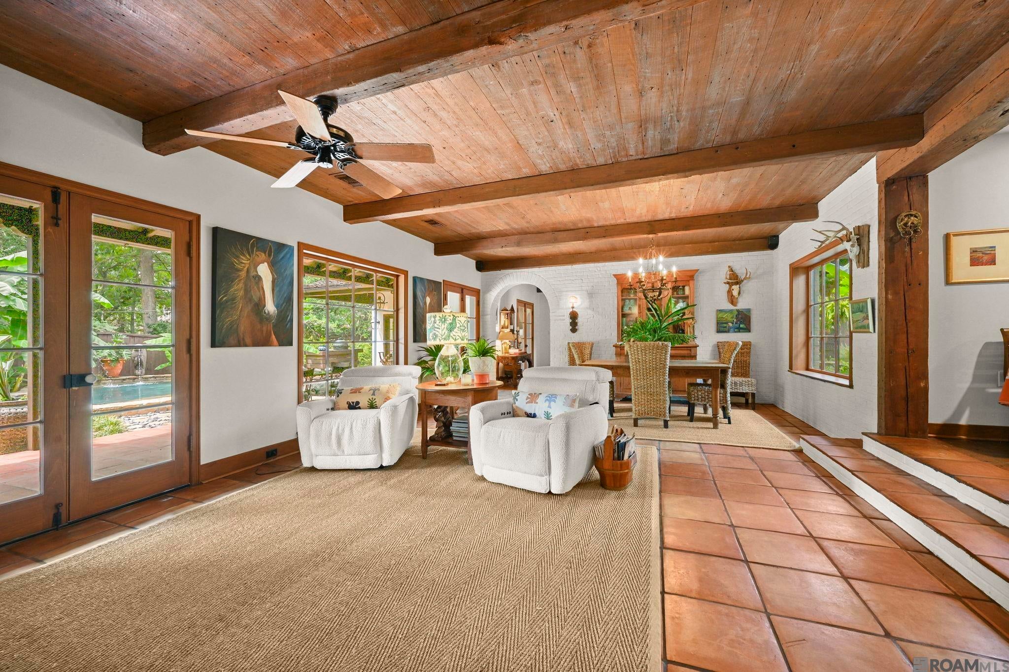 Baton Rouge, Louisiana, 70808, United States, 4 Bedrooms Bedrooms, ,5 BathroomsBathrooms,Residential,Active,1945865