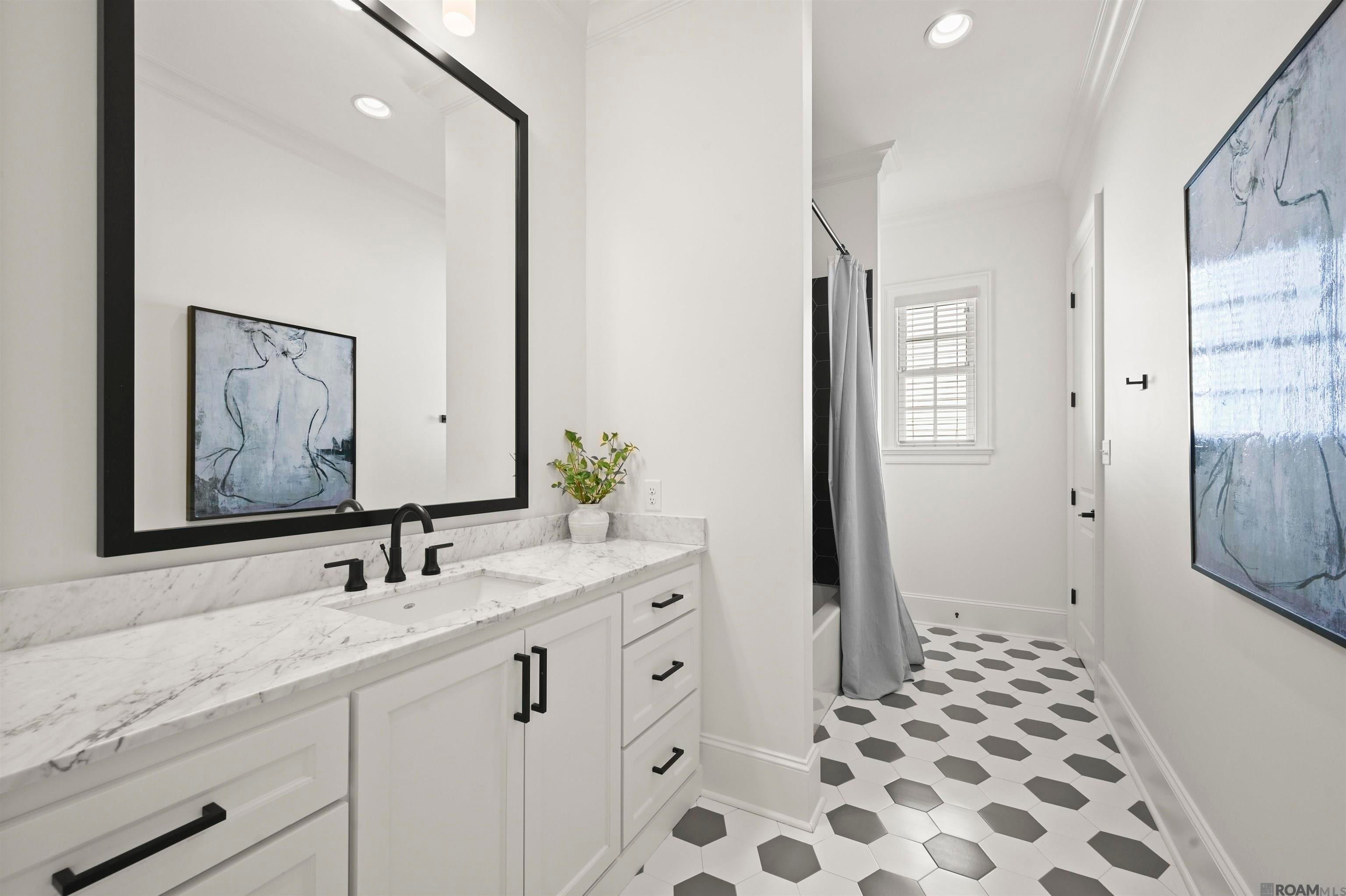 Baton Rouge, Louisiana, 70810, United States, 4 Bedrooms Bedrooms, ,4 BathroomsBathrooms,Residential,Active,1914789