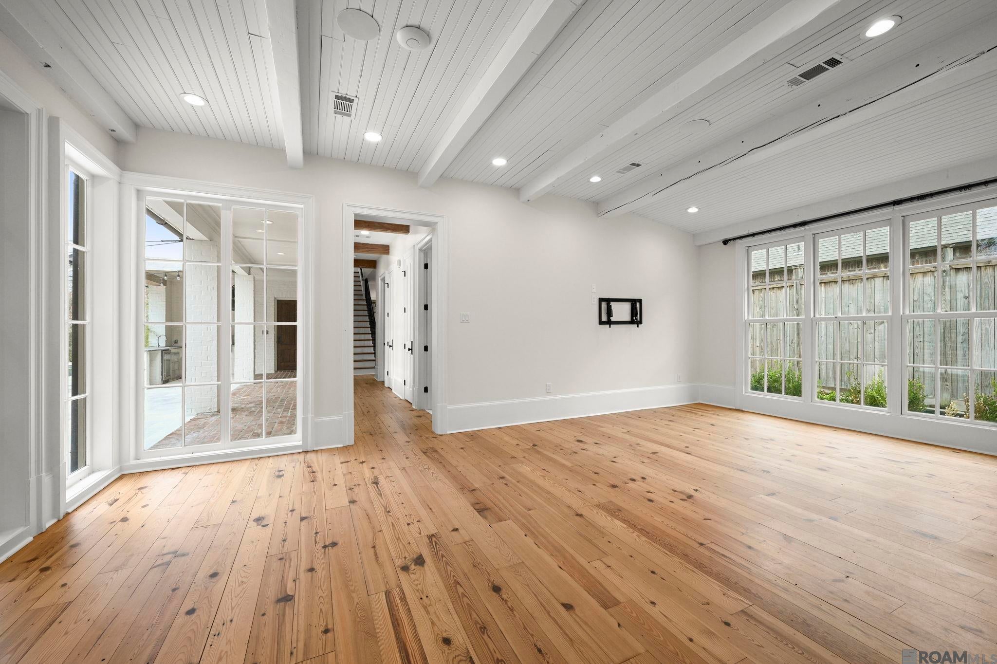 Baton Rouge, Louisiana, 70808, United States, 5 Bedrooms Bedrooms, ,5 BathroomsBathrooms,Residential,Active,2014598