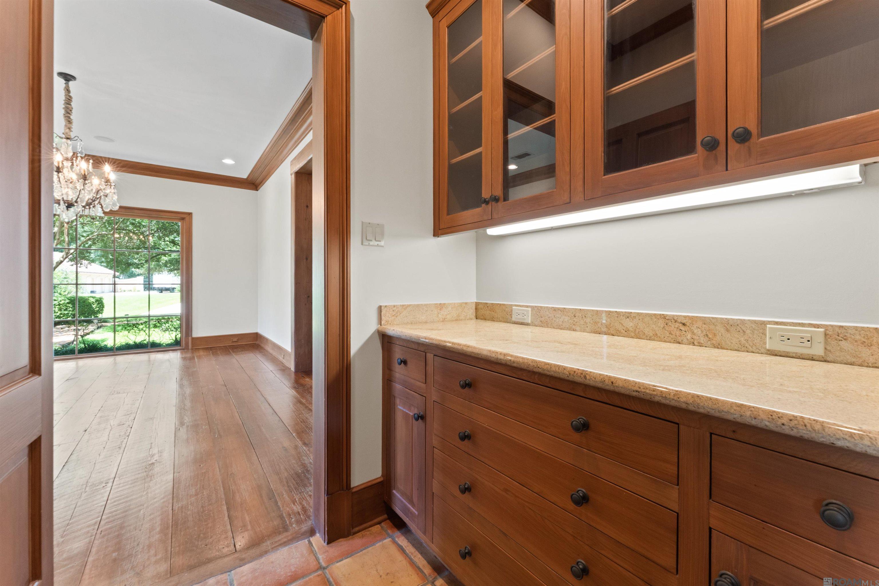 Baton Rouge, Louisiana, 70810, United States, ,5 BathroomsBathrooms,Residential,Active,1732390